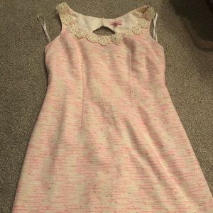 Womens gorgeous Lilly Pulitzer dress.